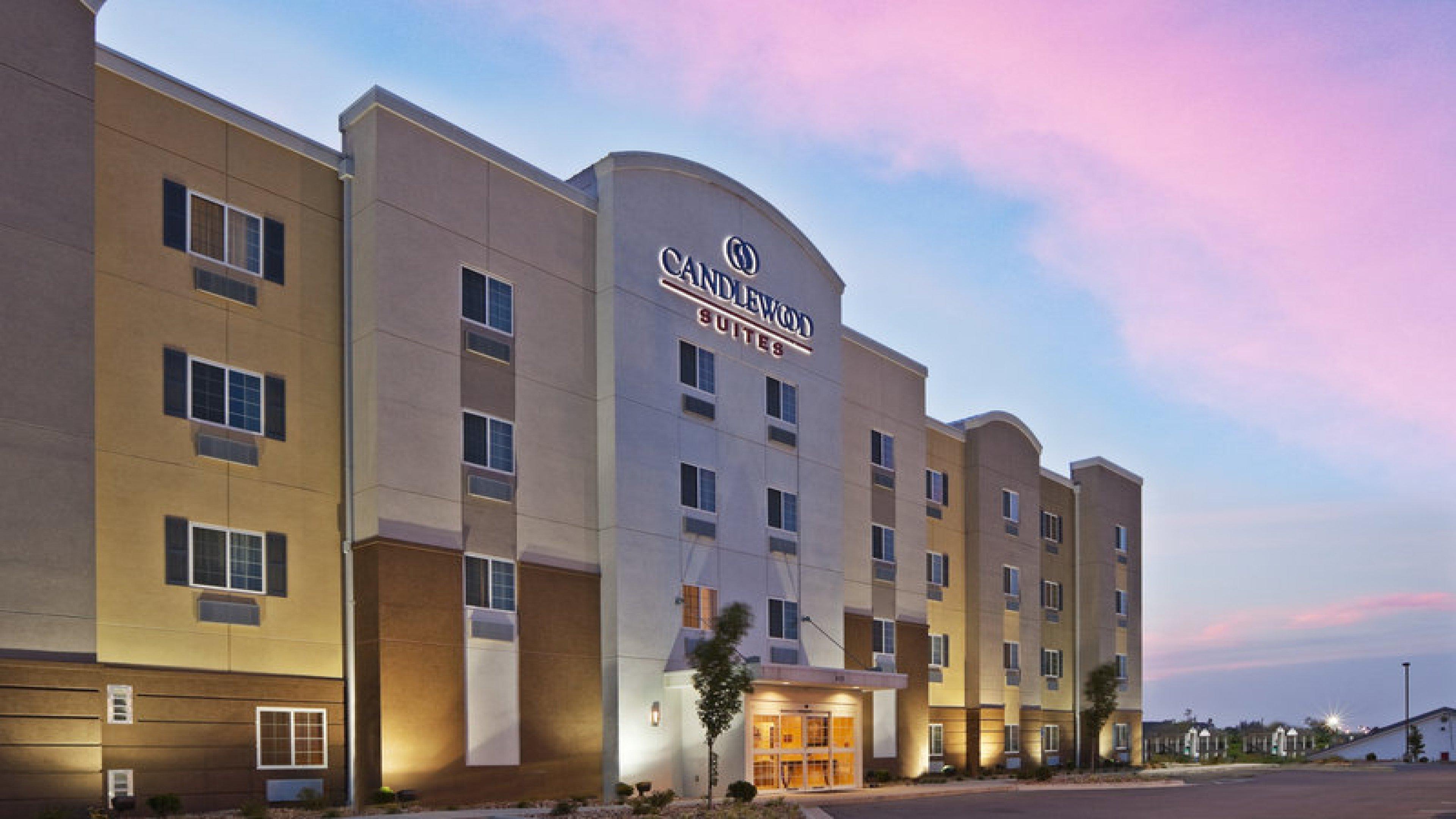 Candlewood Suites Midland By Ihg Exterior foto